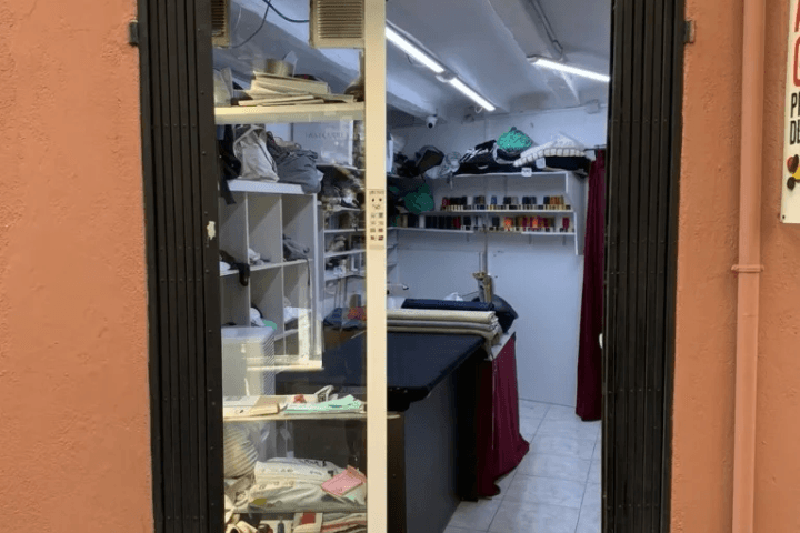 PATRÍCIA ARRENDAMENTS peces de vestir. Fem tot tipus d'arrenjaments